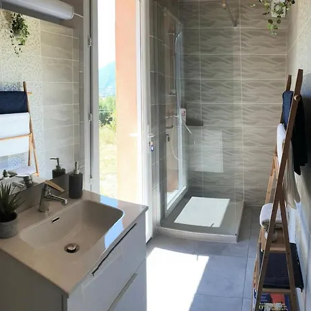 Studio Petit Fare Rochois Avec Mezzanine La Roche-des-Arnauds Exterior photo
