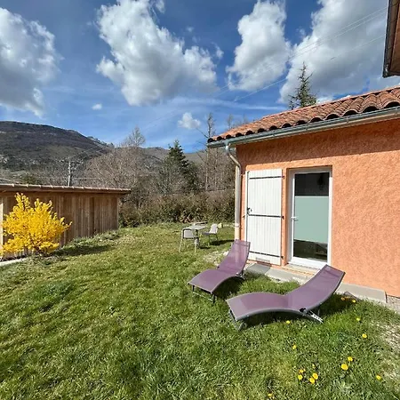 Studio Petit Fare Rochois Avec Mezzanine La Roche-des-Arnauds Exterior photo
