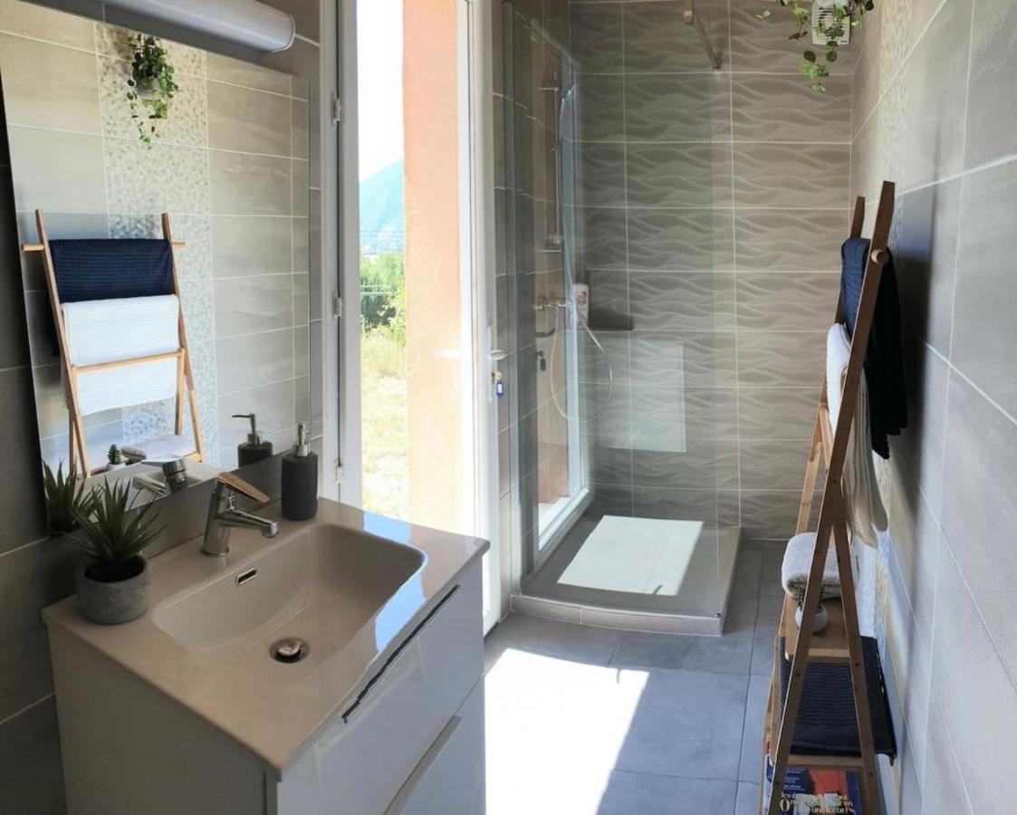 Petit Fare Rochois Avec Mezzanine *